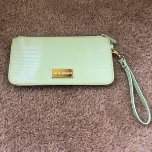 Steve Madden mint green wristlet wallet
